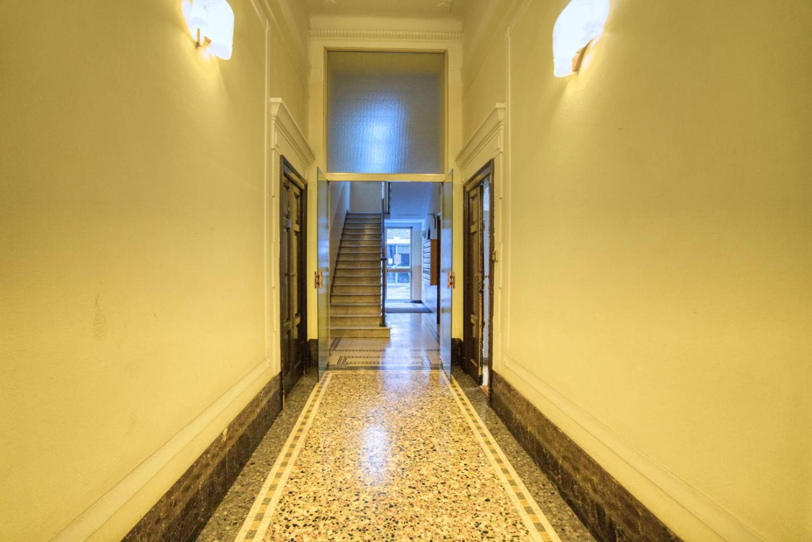 Caseospitali - Madewithlove, Nuovo Bilo X3 In Piazza Maciachini * Mailand